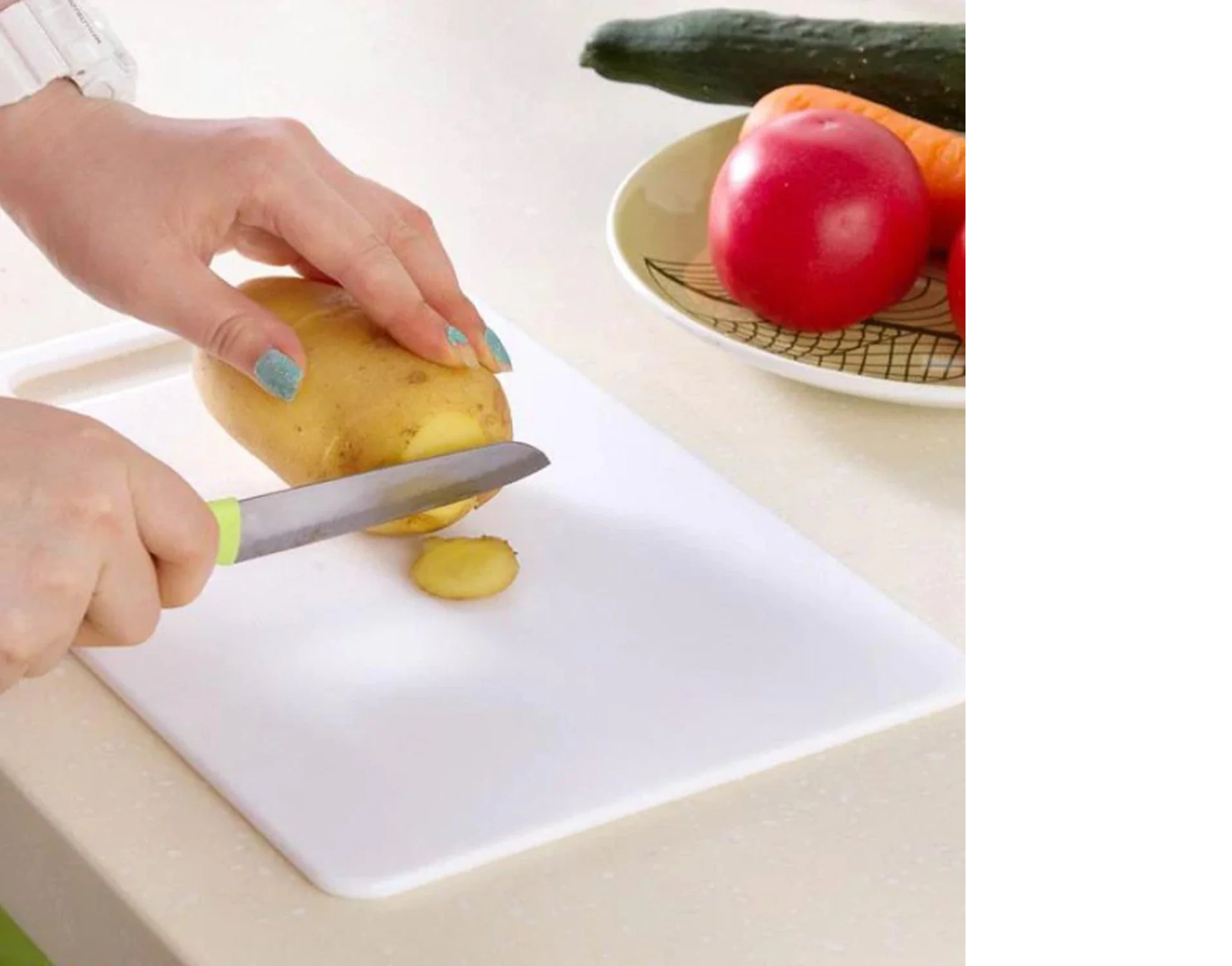 Kitchen Plastic Cutting / Chopping Board
