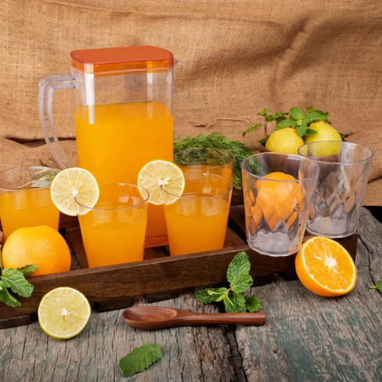 Resistant Glass Jug for Juice, Milk, Cold or Hot Beverages (plastic)