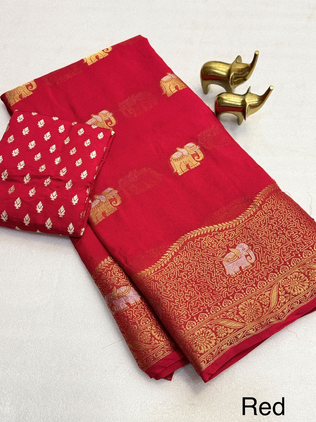 Pure moonga viscose soft silk with viscose weaving thread border pure viscose butti blouse 