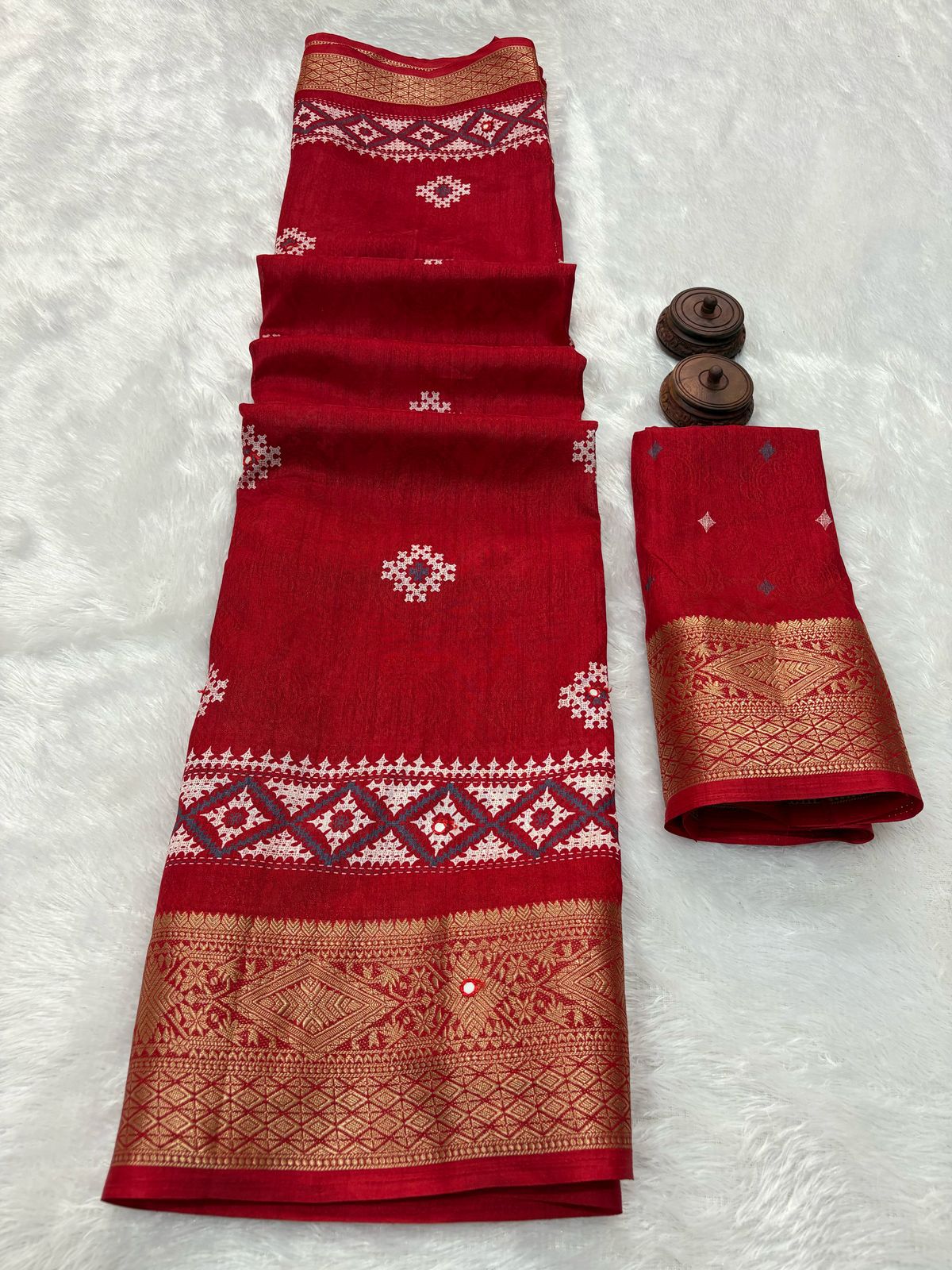 SAREE - PURE AND SOFT DOLA SILK